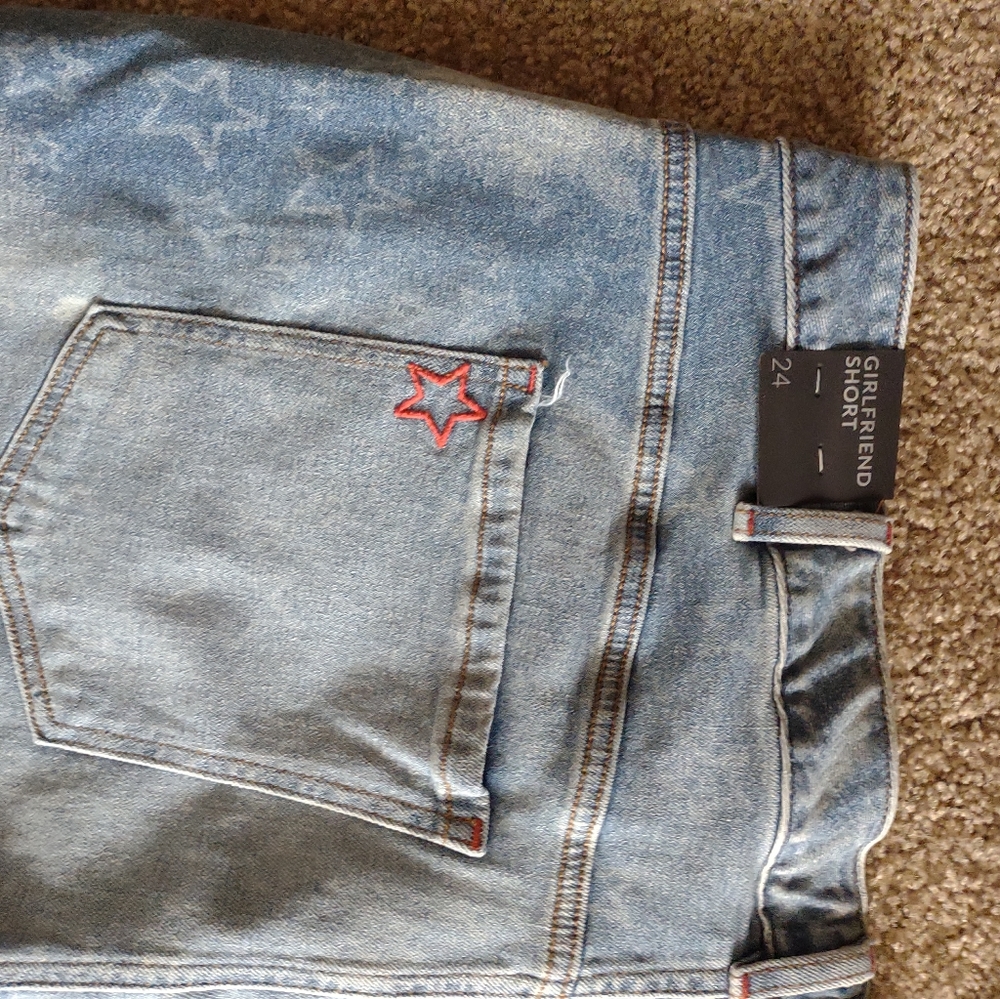 Lane Bryant Girlfriend Shorts denim with stars Size 24 NWT - Picture 2 of 5
